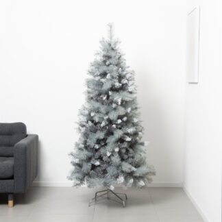 Tires Christmas tree 183