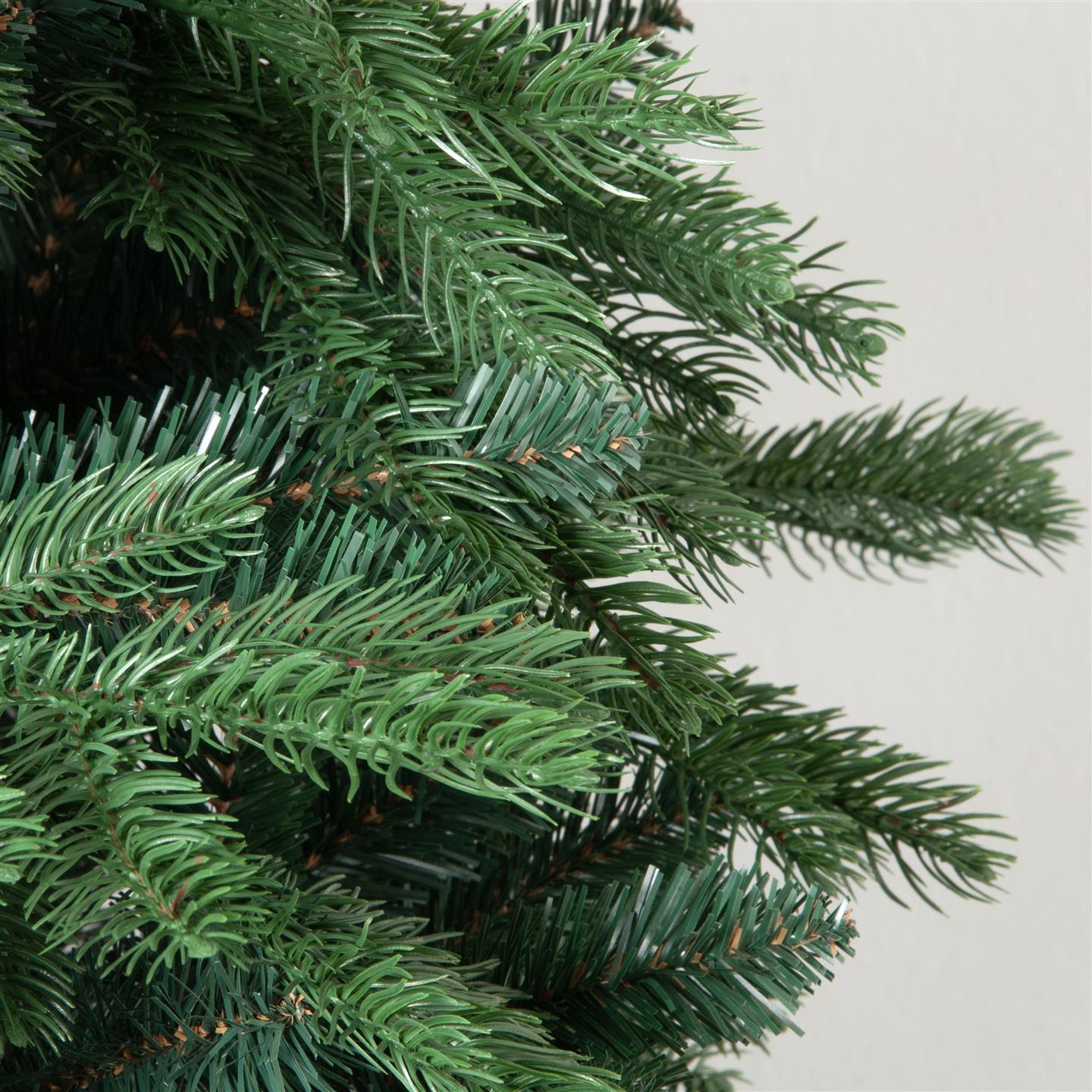 Sciliar Christmas tree 213